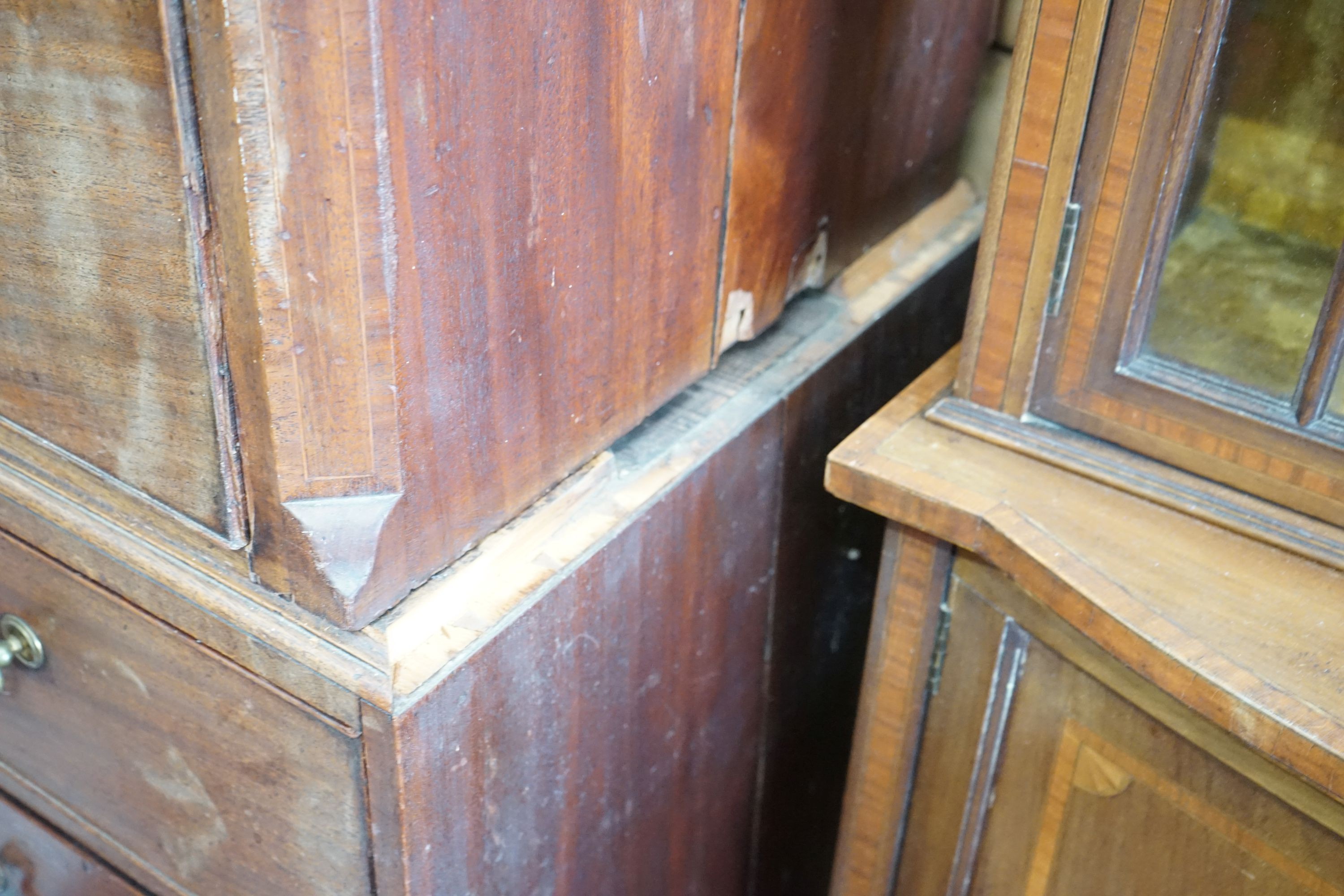 A George III chest on chest, width 106cm, depth 56cm, height 189cm